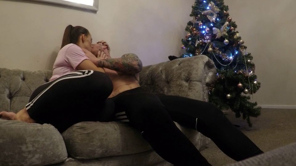 New Years Eve Fucking Sexy Wife Riding Squirting And Swallowing Load 1080p