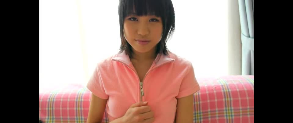 Imto no Hadaka Japanese teen strips for tease shots