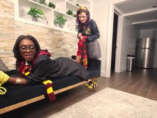 xxx clip 28 pinay foot fetish Tickling Videos, download – tickling gryffindor on feet porn-1