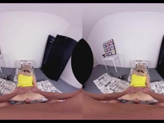  3d porn | Czechvrfetish presents Liza Kolt in VR Fetish 107 - House Helper Caught | virtual reality-5