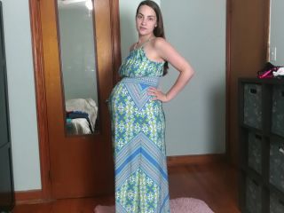 Jeri Lynn – Pregnant Trying On PrePregnancy Clothing-4