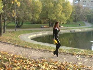 9274 - Sexy Redhead In Latex Catsuit And Balletboots Walking - [Feet porn]-7